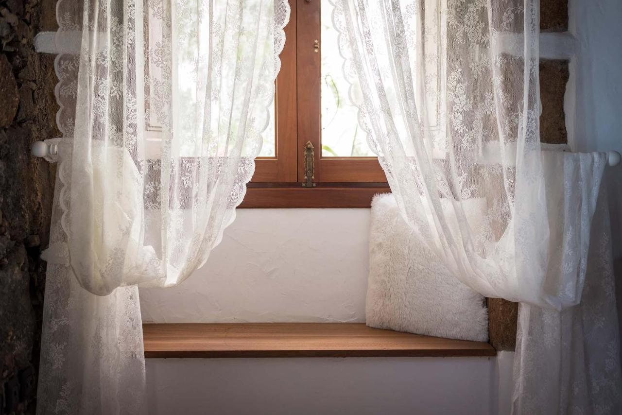 Romantic Hamlet Cottage With Private Pool La Fragua De Eliseo กันเดลาเรีย ภายนอก รูปภาพ